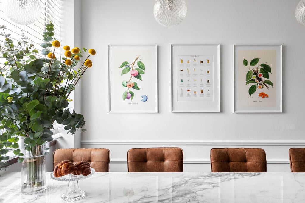 מטבח מואר ואלגנטי (צילום: שירן כרמל) עיצוב דירה טניה רייחל