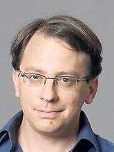 Nadav Eyal