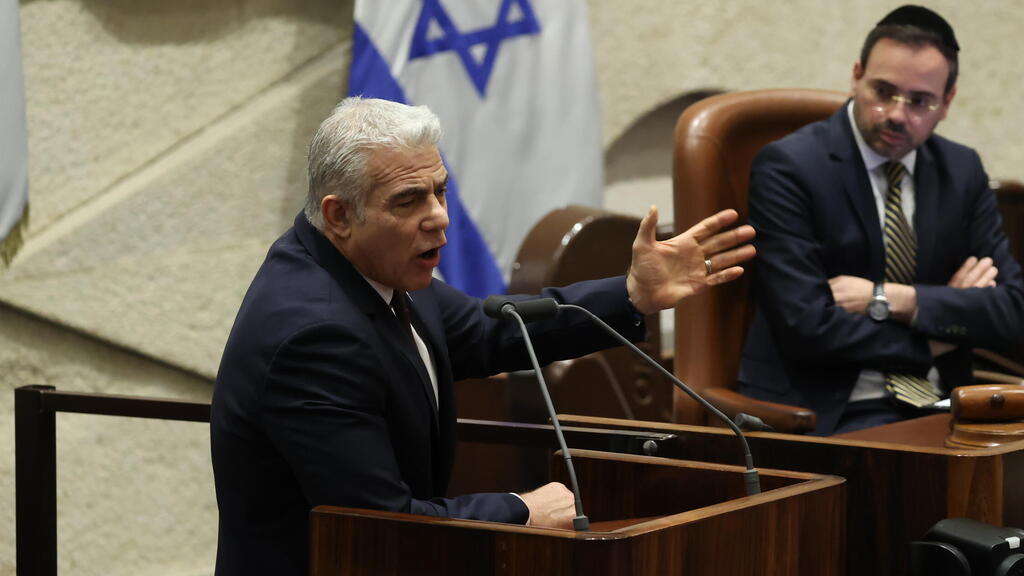 לפיד (צילום: עמית שאבי) מליאת הכנסת