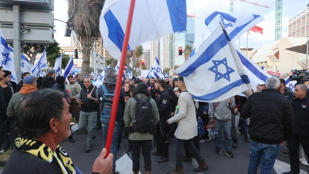 צילום: מוטי קמחי הפגנה בעד המהפכה המשפטית בתל אביב