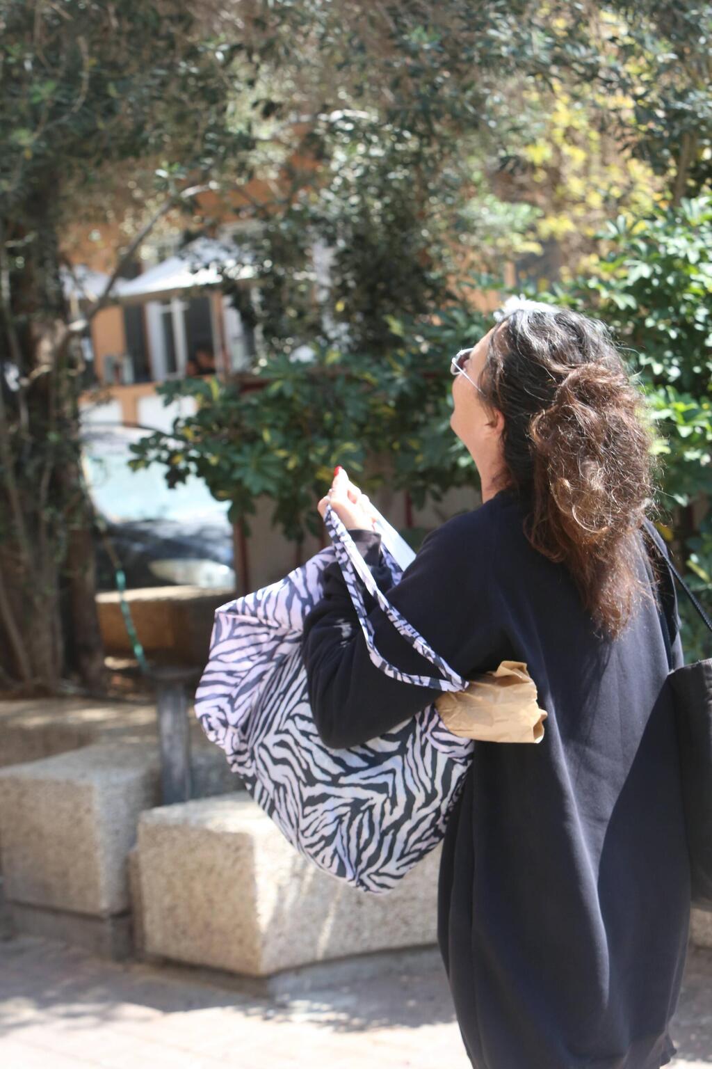 אבל העיקר שהיא צוחקת (צילום: מוטי לבטון) פפראצי