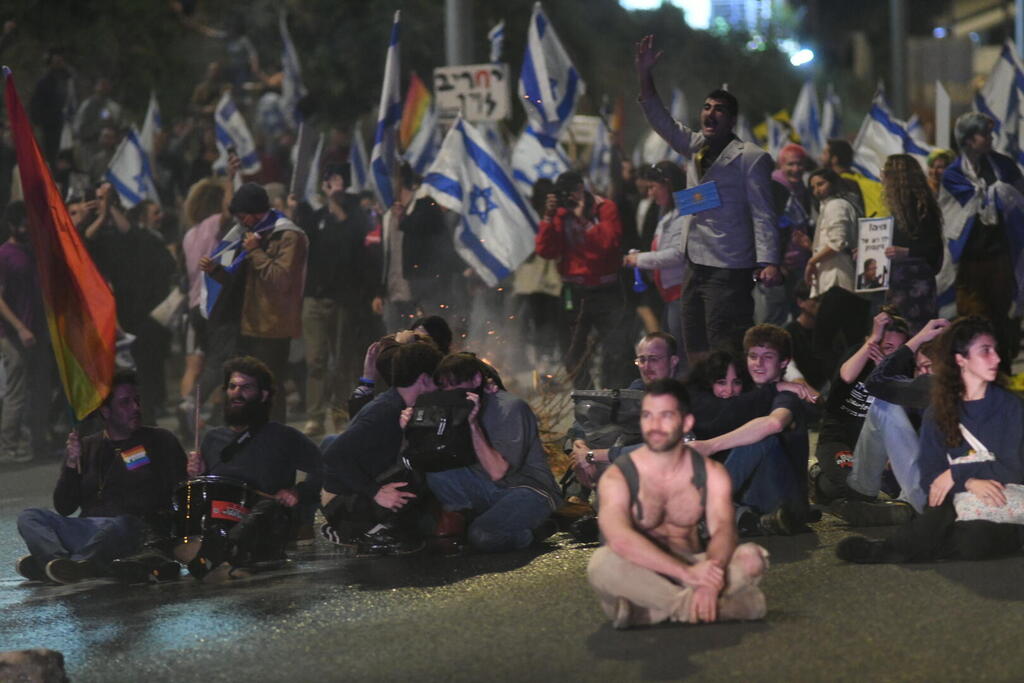 הפגנה נגד המהפכה המשפטית, תל אביב