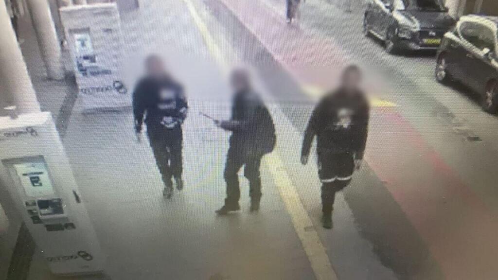 הנערים בצאתם מתחנת המטרונית נוסעים במטרונית בחיפה הותקפו על רקע לאומני/גזעני