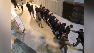 עצורים במסגד בירושלים עצורים במסגד בירושלים