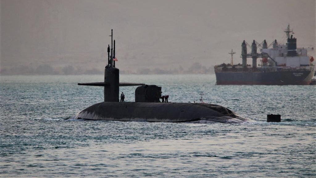 ארה"ב צוללת USS פלורידה נשלחה לים האדום להרתיע את איראן