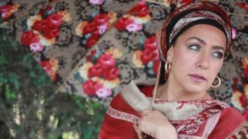 Dances at 8 weddings: the woman who holds record for most marriages - Vimarsana News