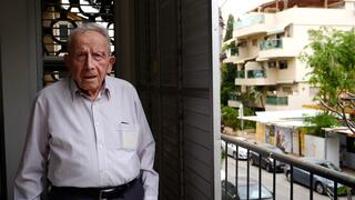 ניצול שואה שורד צבי אלטהולץ