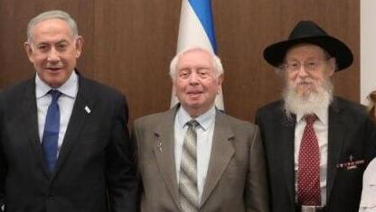 הזמר שולי רנד יחליף את הרב אפרים מול