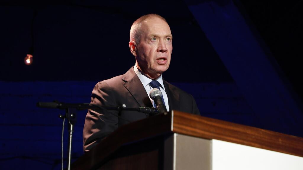 Defense Minister Yoav Gallant (Photo: Dana Kopel) עצרת משואה לפתיחת אירועי יום הזיכרון לשואה ולגבורה בקיבוץ תל יצחק