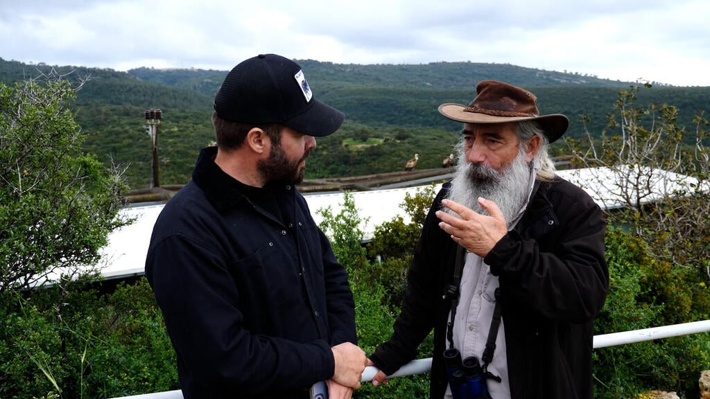 יגאל מילר עם עמית בחובר בחי בר. "ברט"ג כבר 20 שנה ויש בי גאווה" (ירון שרון) הפקח יגאל מילר עם המשפיען עמית בחובר בחי בר
