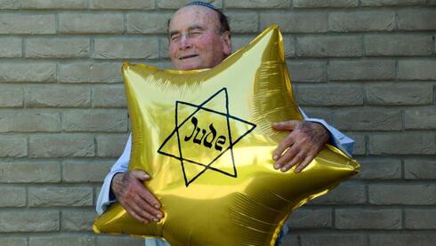 Portraits of Holocaust survivors at German Embassy seek to reclaim their stories - Vimarsana News