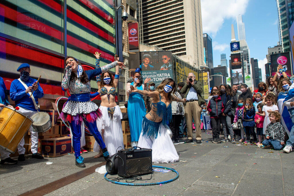 Celebrating Israeli independence in New York in 2021 