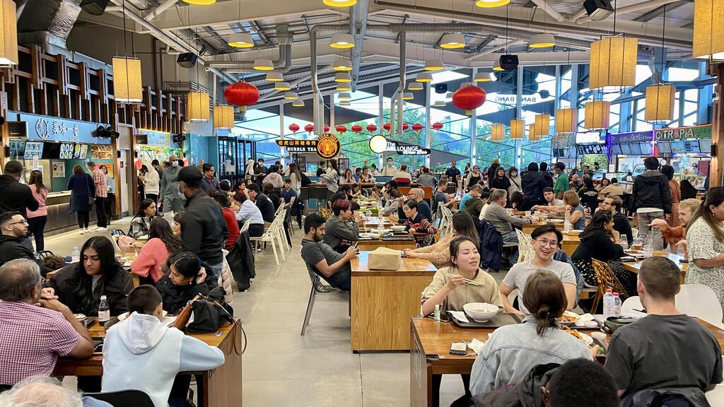 Bang Bang Oriental food court 
