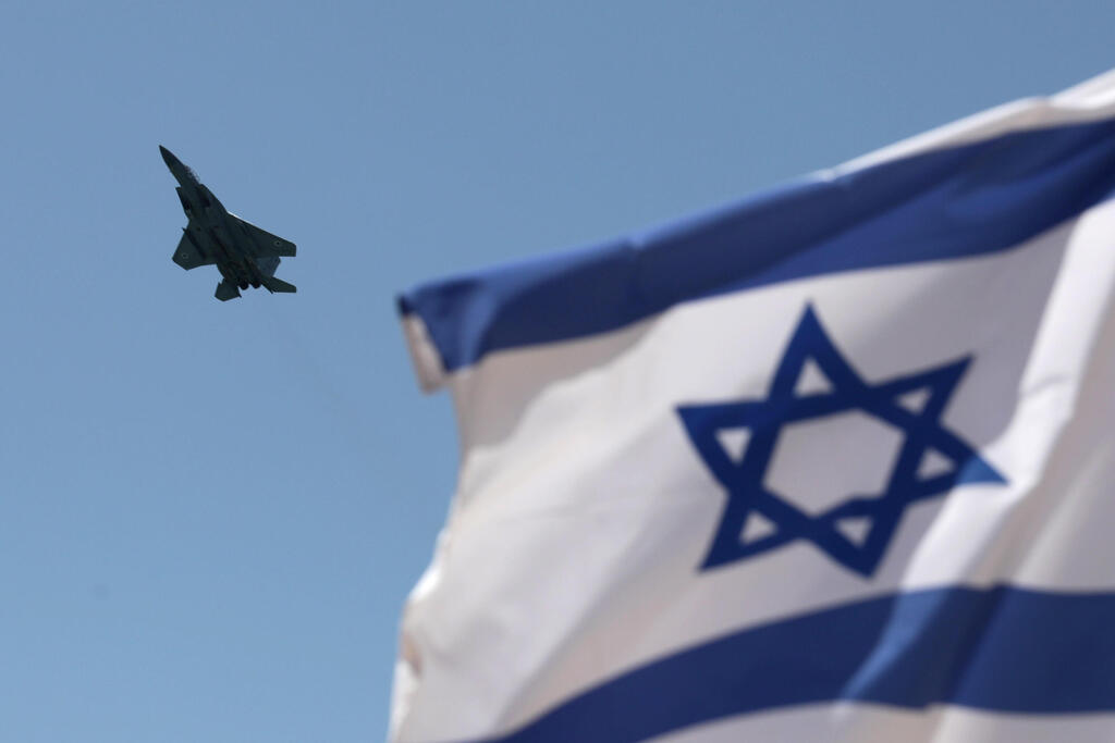 האימונים לקראת המטס (צילום: EPA) אימונים לקראת מטס יום העצמאות