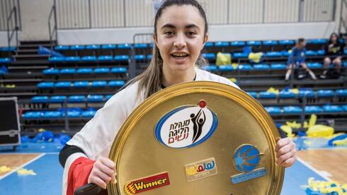 Trailblazer: The first female Druze basketball player is an Israeli champion - Vimarsana News