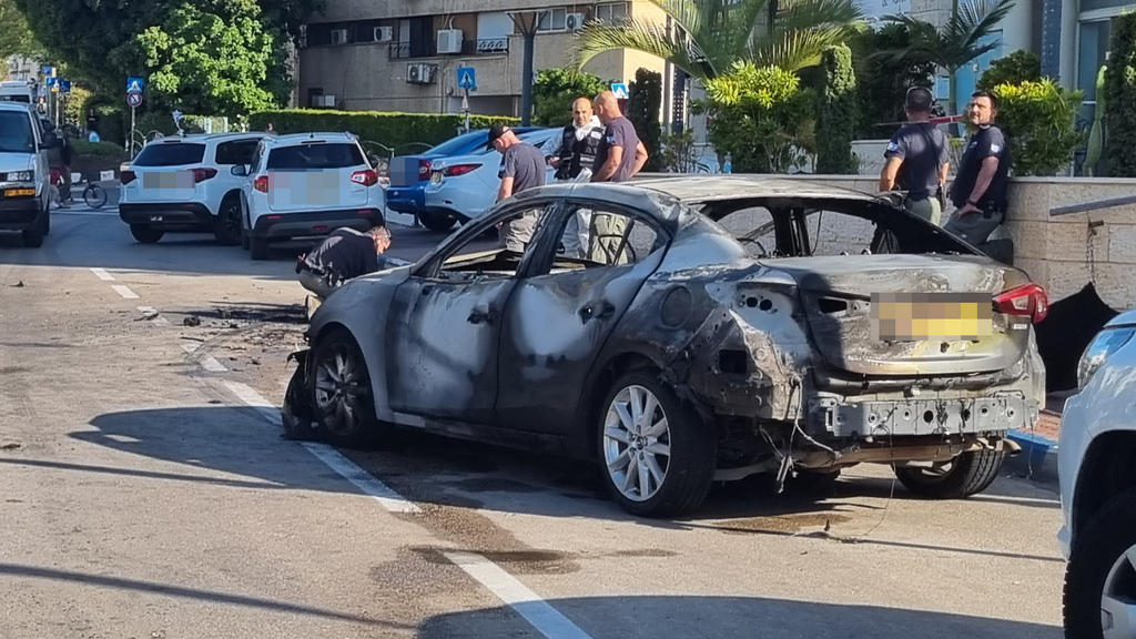 המוכנית שהתפוצצה בטירת כרמל (צילום: ליאור אל-חי) המוכנית השתפוצצה בטירת כרמל