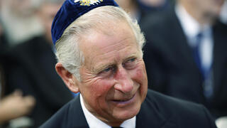 Charles wears a 'Yarmulke during the funeral of Shimon Peres in 2016
