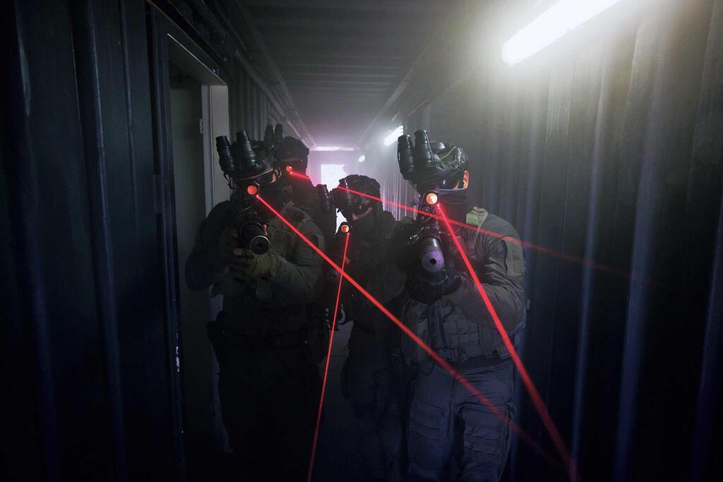 CQC operations in tight spaces