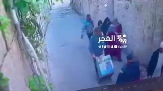 תיעוד מכניסת המסתערבים מחופשים לנשים לקסבה בשכם לפעני מעצר המחבלים שביצעו את הפיגוע בבקעה