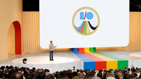 Mobile devices and AI in search engines: Google's innovations - Vimarsana News