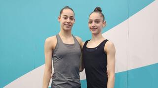 המתעמלות הישראליות עדי כץ (משמאל), דניאלה מוניץ