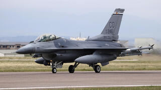 ארה"ב מטוסי F-16 אמריקניים תועבר הכשרה ל טייסים מ אוקראינה
