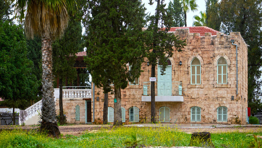 בית הרצל ביער חולדה עם פתיחתו המחודשת