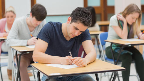 Focus! Tips for students who deal with ADHD - Vimarsana News