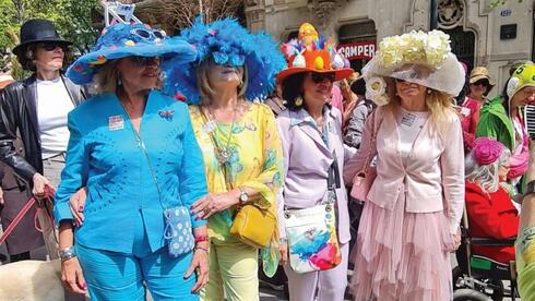 תהלוכת הכובעים בברצלונה
