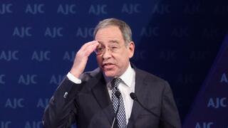 טוס ניידס  בכנס השנתי של הוועד היהודי-האמריקאי