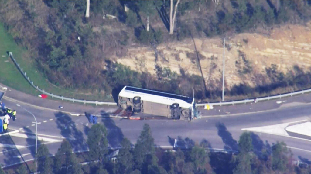 wedding-disaster-10-guests-killed-in-bus-accident-in-australia