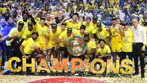 Maccabi Tel Aviv subdue city rivals to secure 56th national basketball league title - Vimarsana News