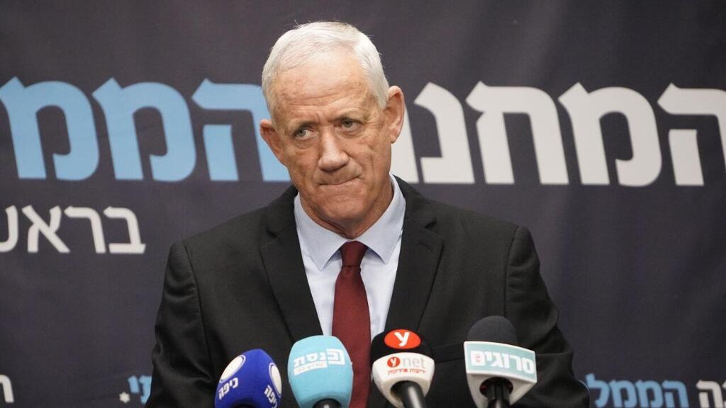 "היינו על סף מלחמת אחים". גנץ (צילום: שלו שלום) ישיבת סיעה המחנה הממלכתי