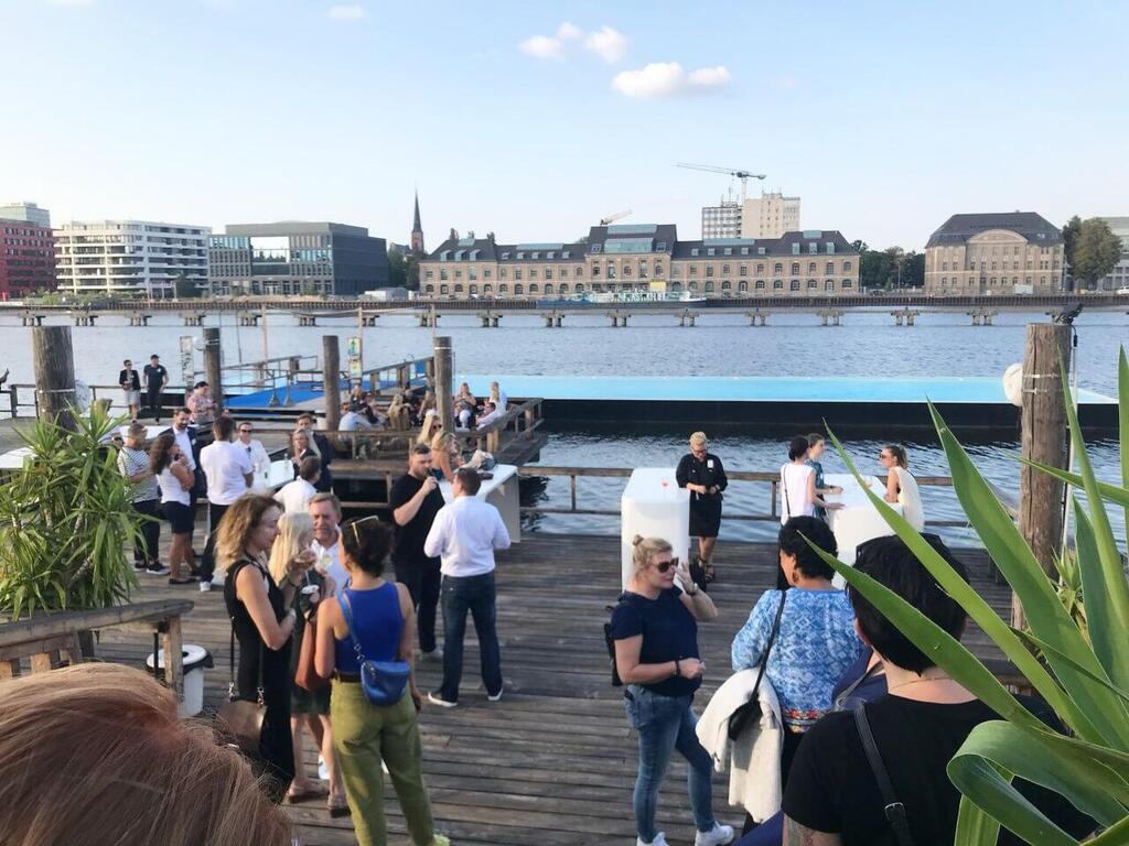 Berlin's Badeschiff (Photo: Buzzy Gordon) Berlin's Badeschiff