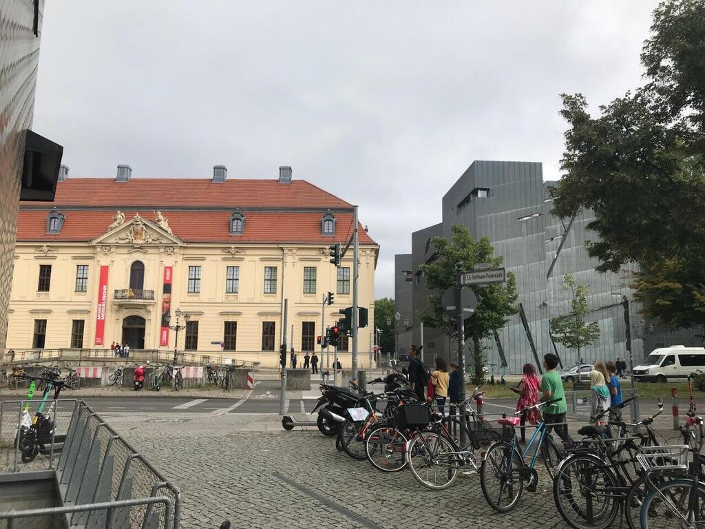 Berlin's Jewish Museum and Libeskind Building (Photo: Buzzy Gordon) Berlin's Jewish Museum and Libeskind Building