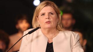 יאיר לפיד ואורנה ברביבאי באירוע מפלגת יש עתיד