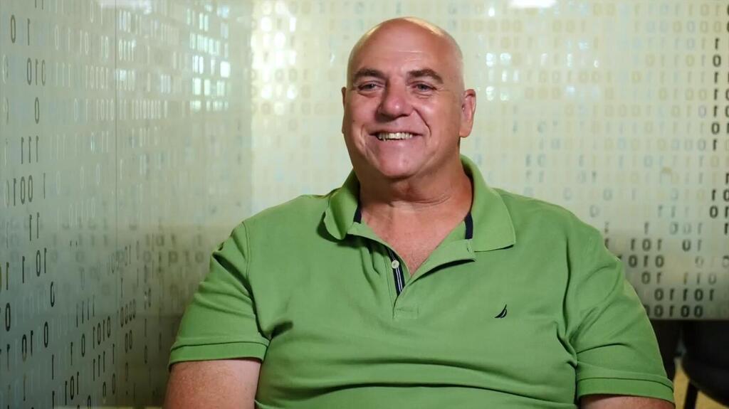 לורנס פישר לורנס פישר