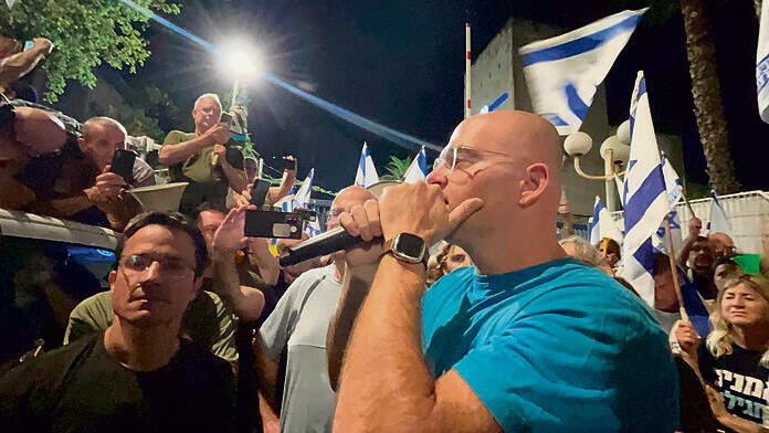 מדינה לאחר ששוחרר | צילום: יעל צ'כנובר yk13483302