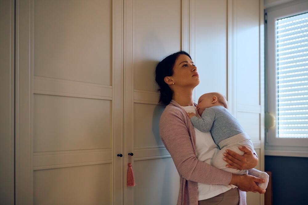 Partum depression (Photo: Shutterstock) דיכאון אחרי לידה