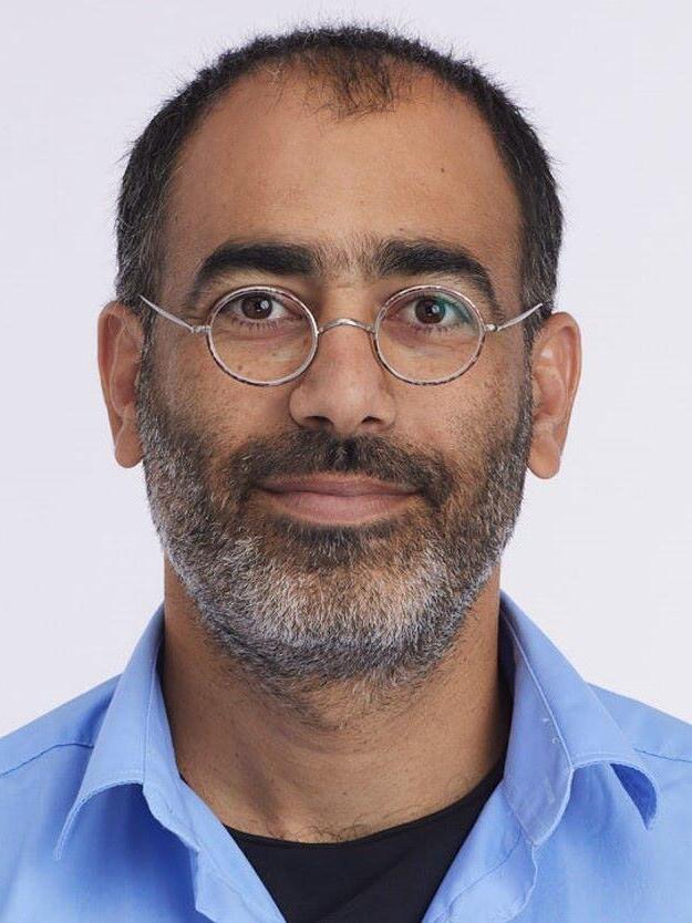 פרופ' יוסי לוי בלז