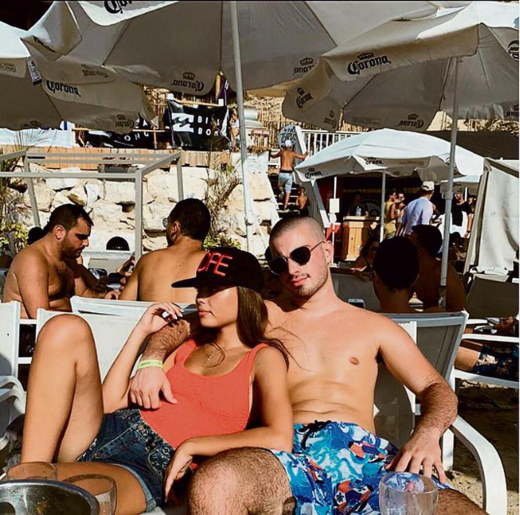 נועם בוהדנה עם האקס, גל אדם