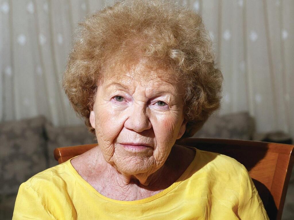 ד"ר רוזה שיבר, רופאה שעבדה עם אמינה אלמופתי