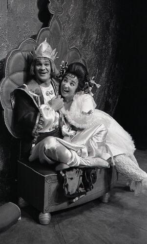 'עוץ לי גוץ לי' בתיאטרון הקאמרי ׀ צילום: ישראל הרמתי