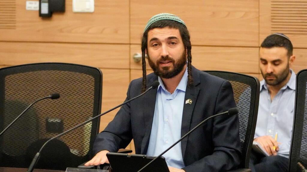 "זו לא פשרה, אלא כניעה. הציבור שלנו מאוכזב". ח"כ סוכות ( צילום: שלו שלום) ועדת חוקה חוק ומשפט