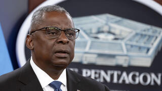 שר ההגנה של ארה"ב לויד אוסטין מדבר על החייל ש ברח ל צפון קוריאה