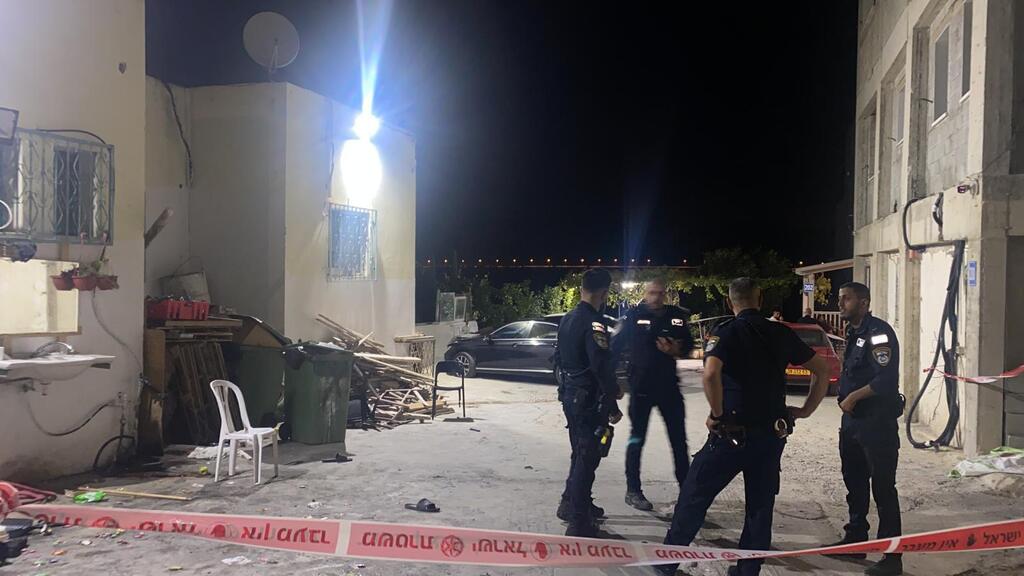 זירת הרצח בג'סר א-זרקא (צילום: דוברות המשטרה) זירת הרצח בג'סר א-זרקא