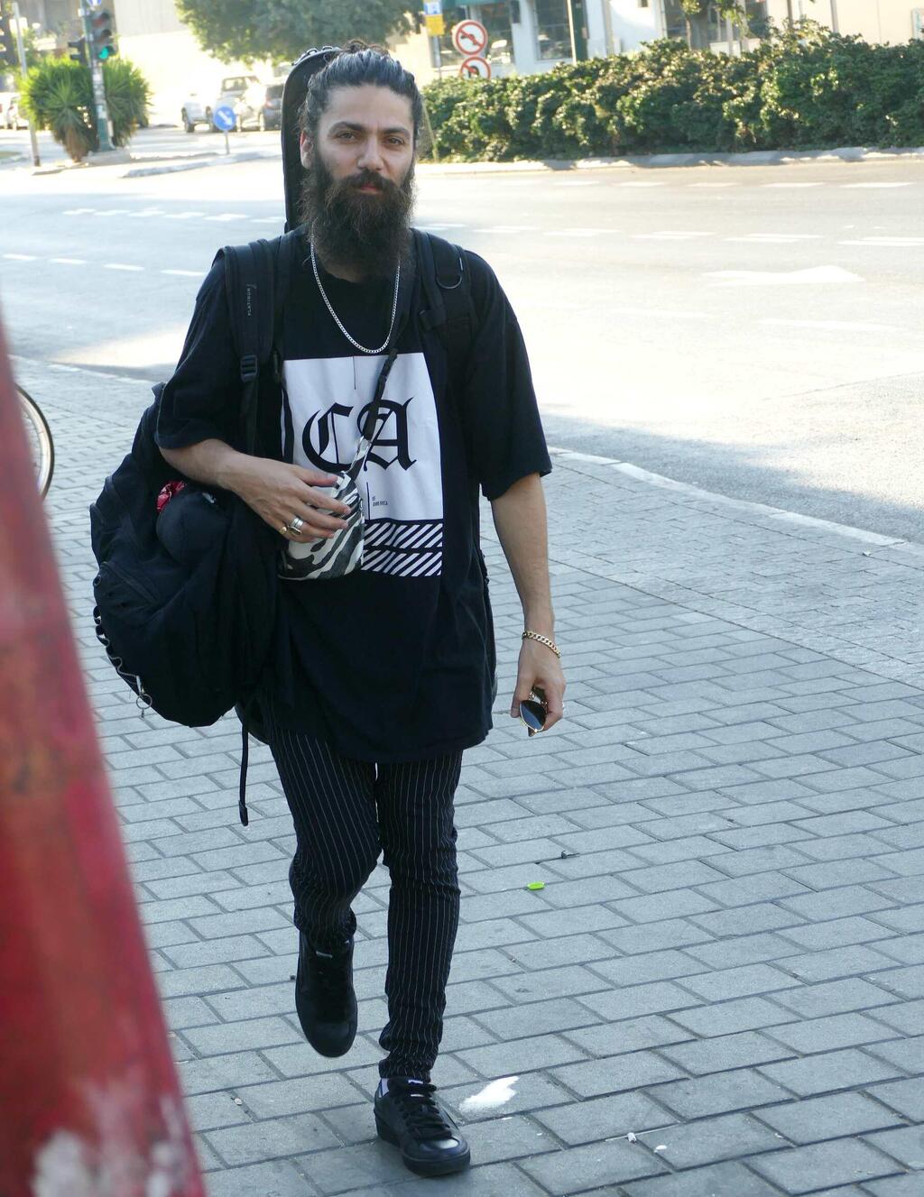 נינט טייב