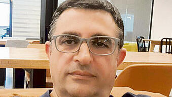 מאיר פור. "התלמידים מרגישים אבודים ומתוסכלים" (ללא) yk13544684
