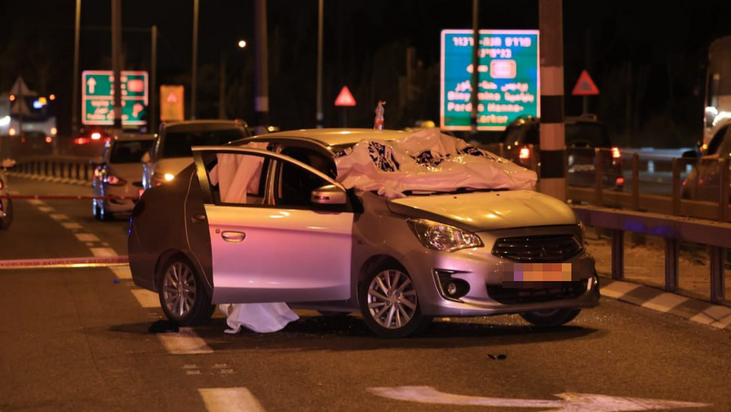 זירת הירי סמוך לגן שמואל, אתמול (צילום: אלעד גרשגורן) זירת הירי סמוך לגן שמואל