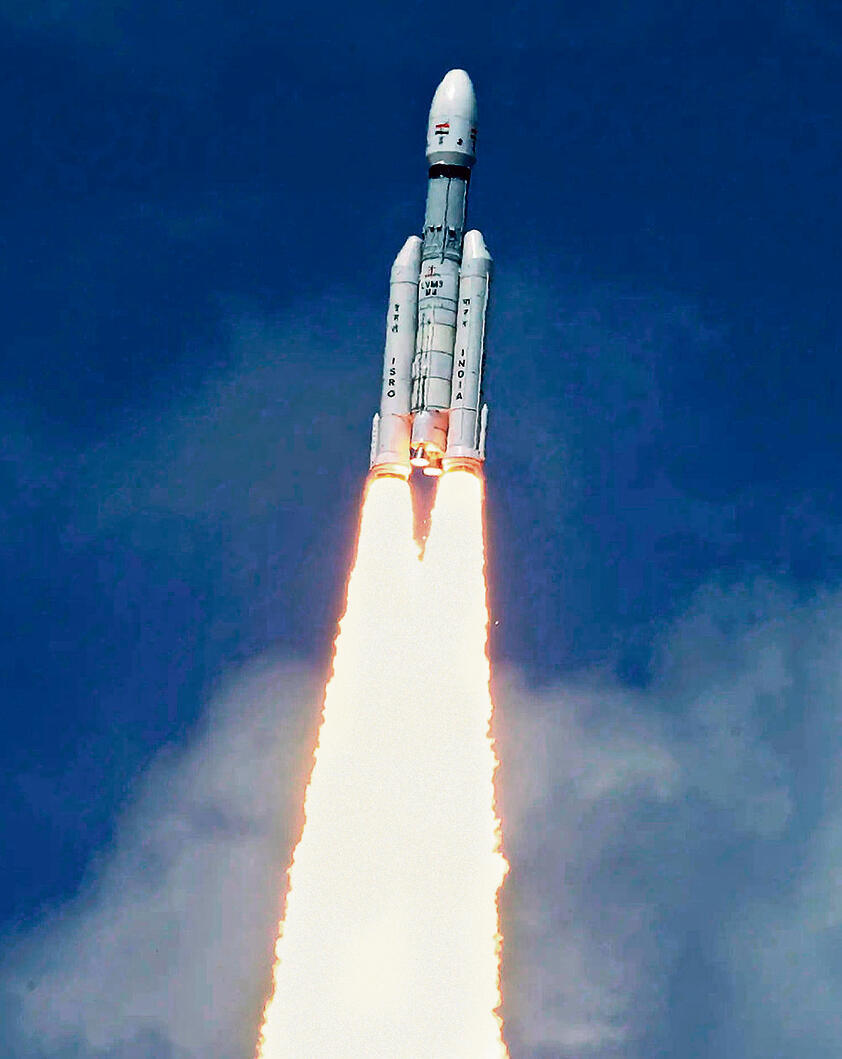 שיגור החללית 14.7.23 (צילום: אי־פי־אי , ISRO HANDOUT) yk13561956